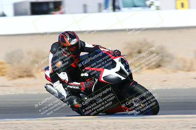 media/Jan-08-2022-SoCal Trackdays (Sat) [[1ec2777125]]/Turn 15 Inside (950am)/